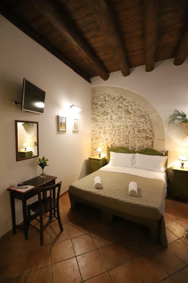Italiana Resort Magnolia Syrakuzy Zewnętrze zdjęcie
